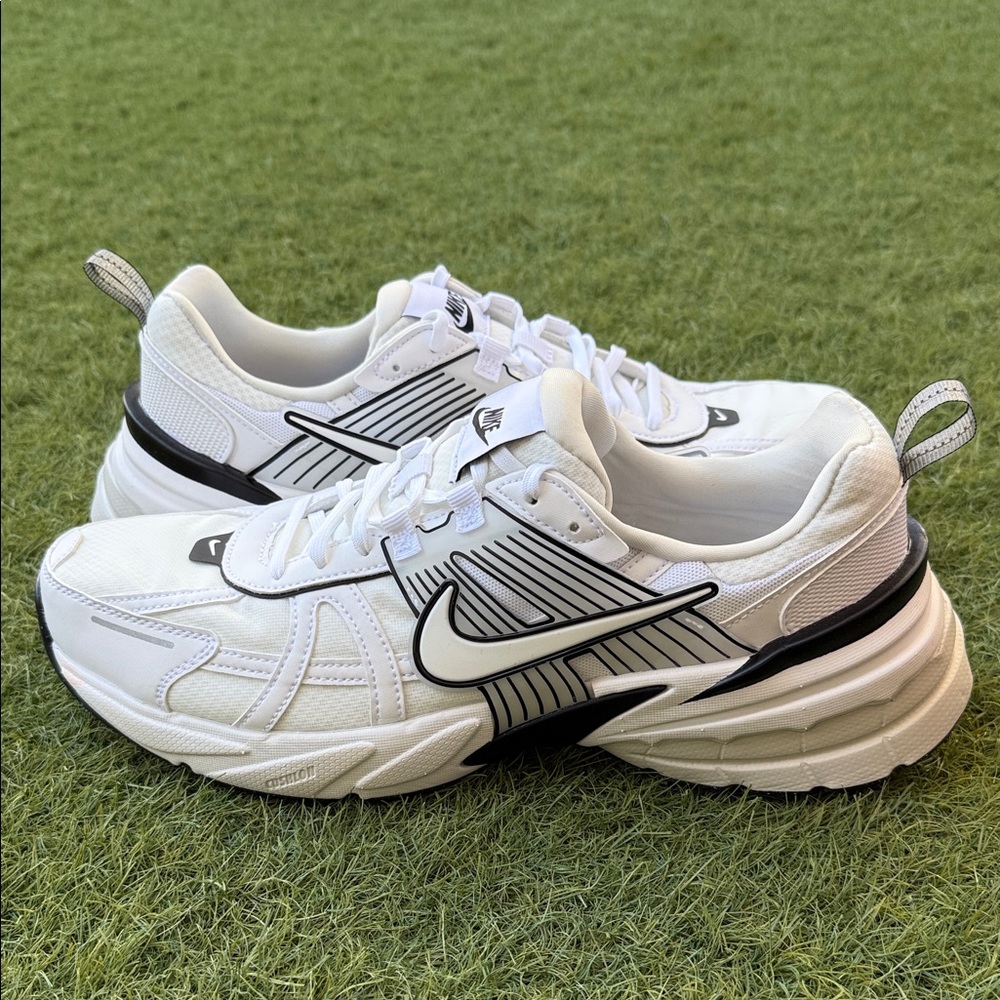 Nike V2K Run